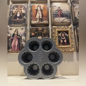 Nordic Ware Ice‎ Cream Cone Cupcake Pan EUC